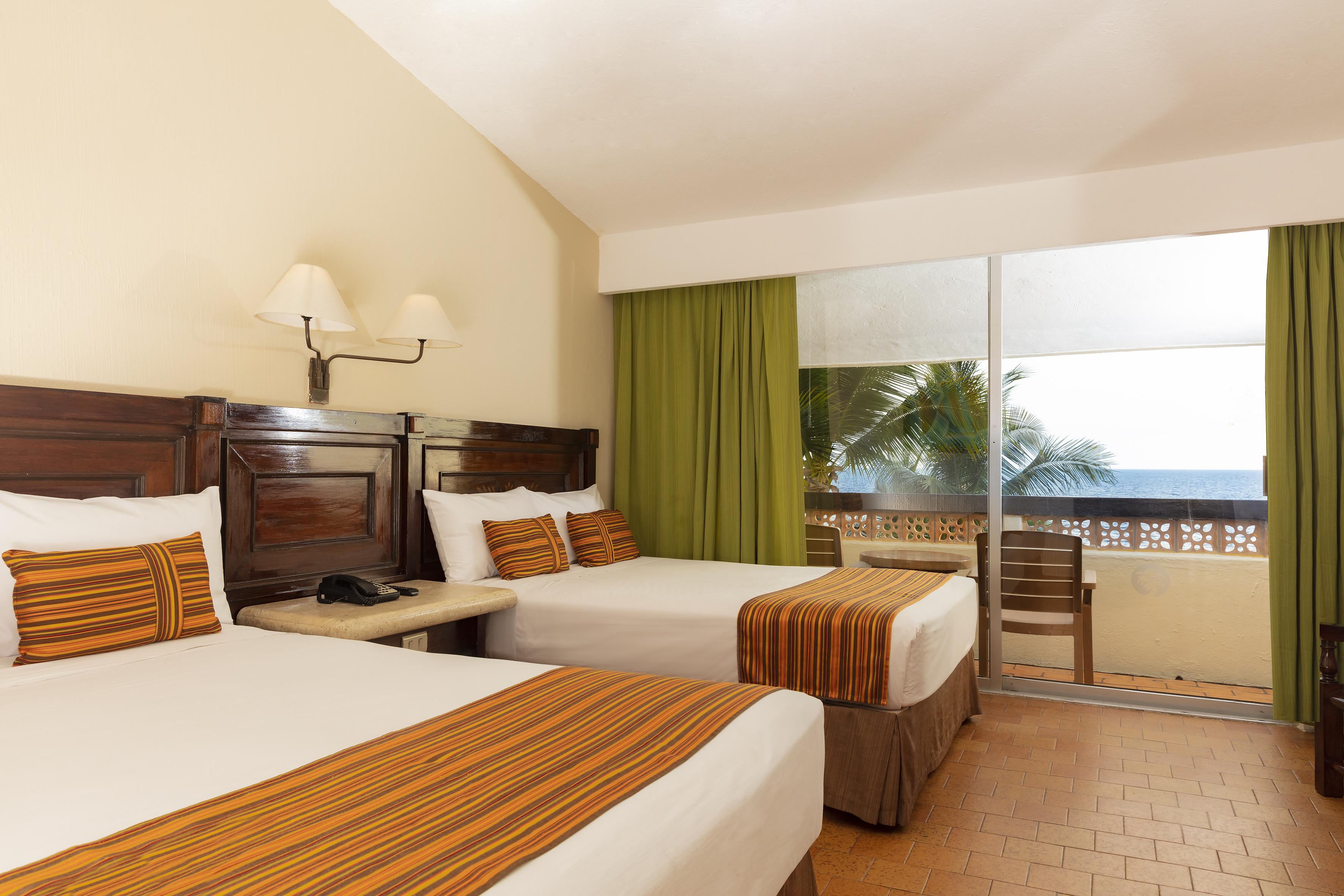 Las Palmas By The Sea All Inclusive Пуерто Валярта Екстериор снимка