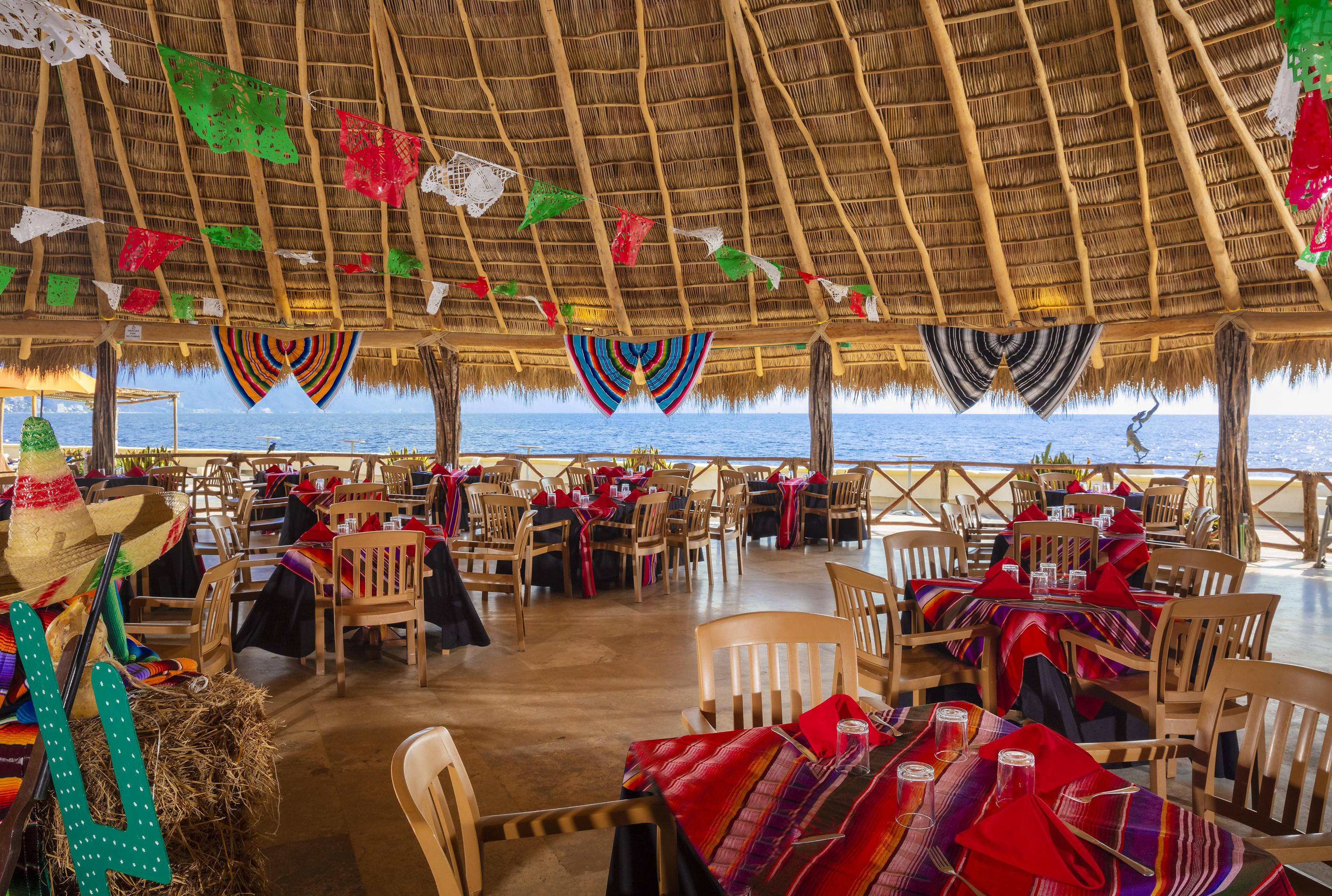 Las Palmas By The Sea All Inclusive Пуерто Валярта Екстериор снимка