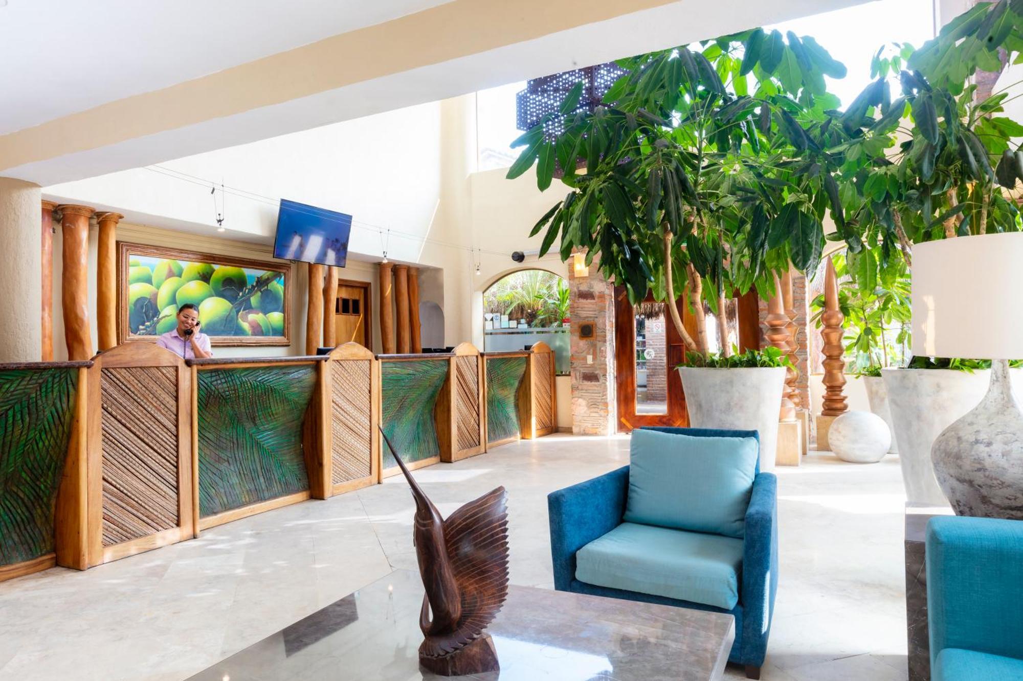 Las Palmas By The Sea All Inclusive Пуерто Валярта Екстериор снимка