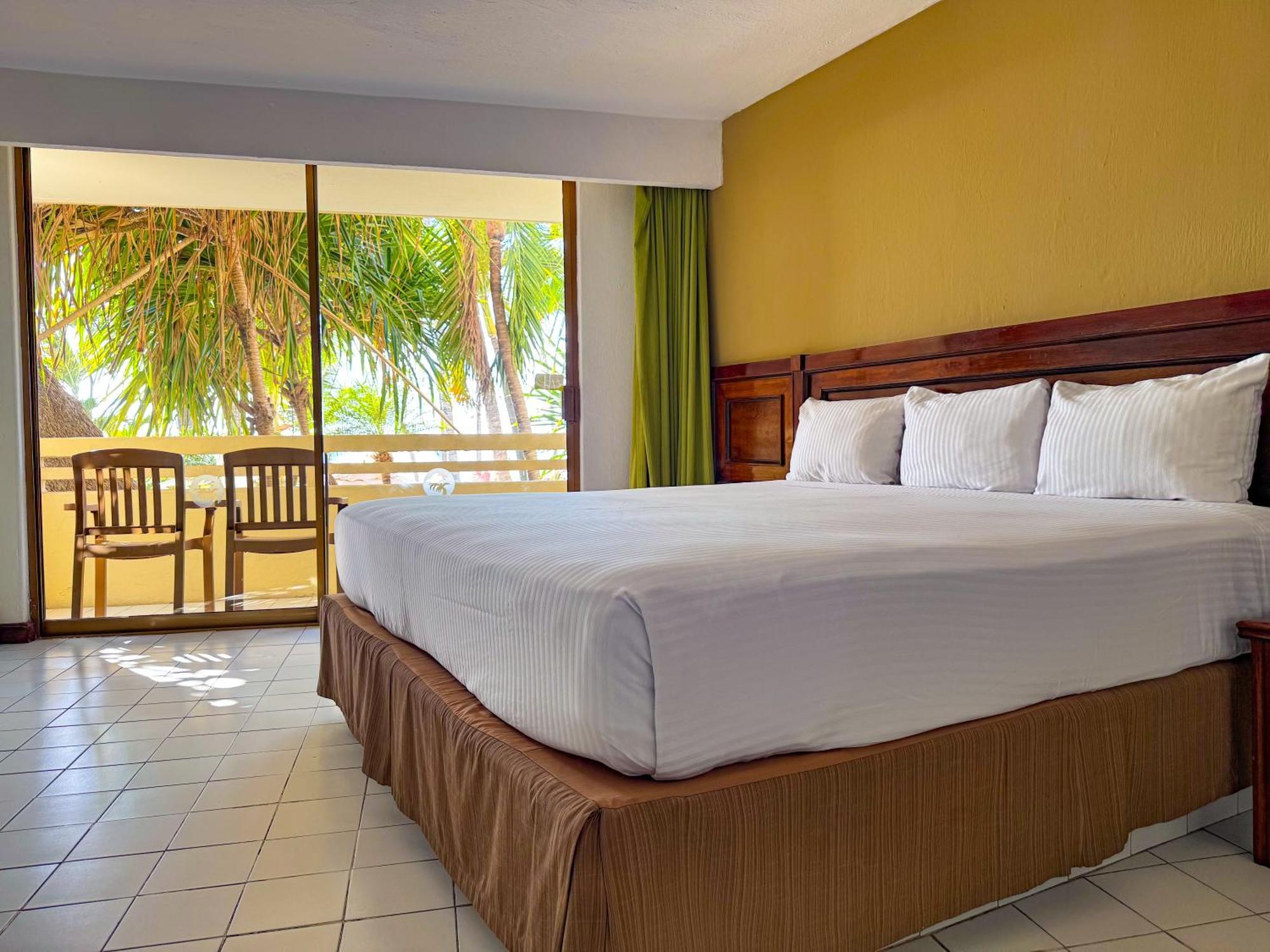 Las Palmas By The Sea All Inclusive Пуерто Валярта Екстериор снимка